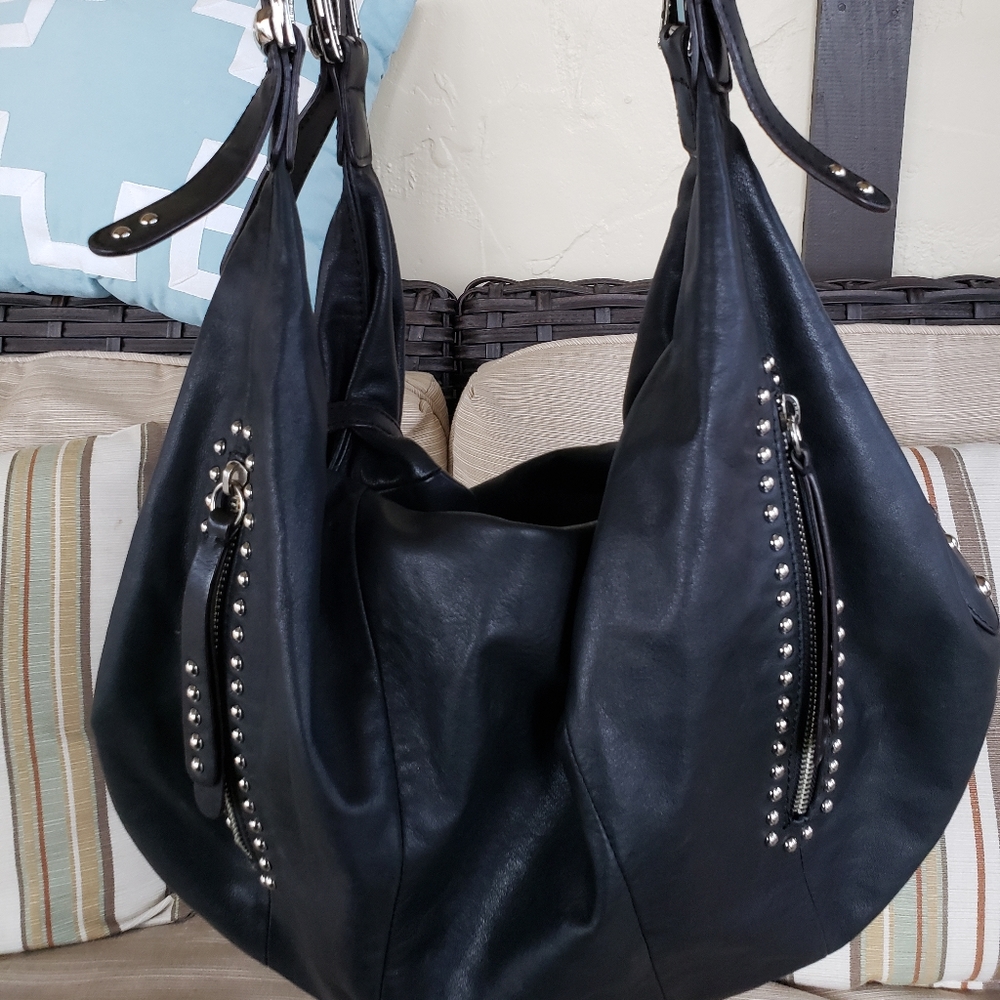 Soft leather shoulder bag